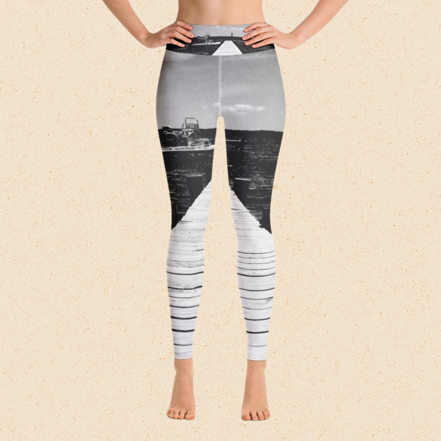 Pier b/w Yoga Leggings